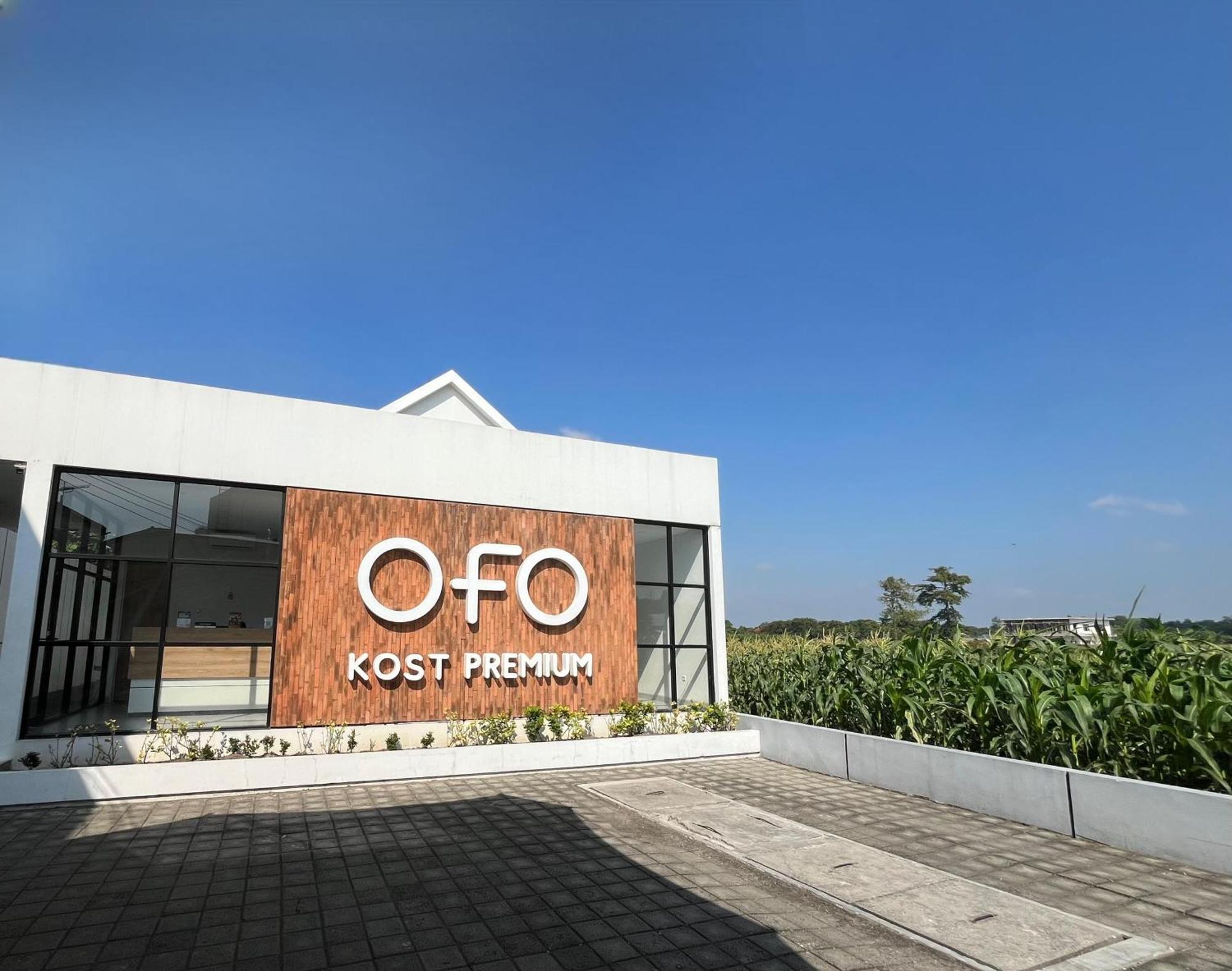 Ofo Kost Premium Kampung Inggris Pare Syariah Mitra Reddoorz Hotel Ngoại thất bức ảnh