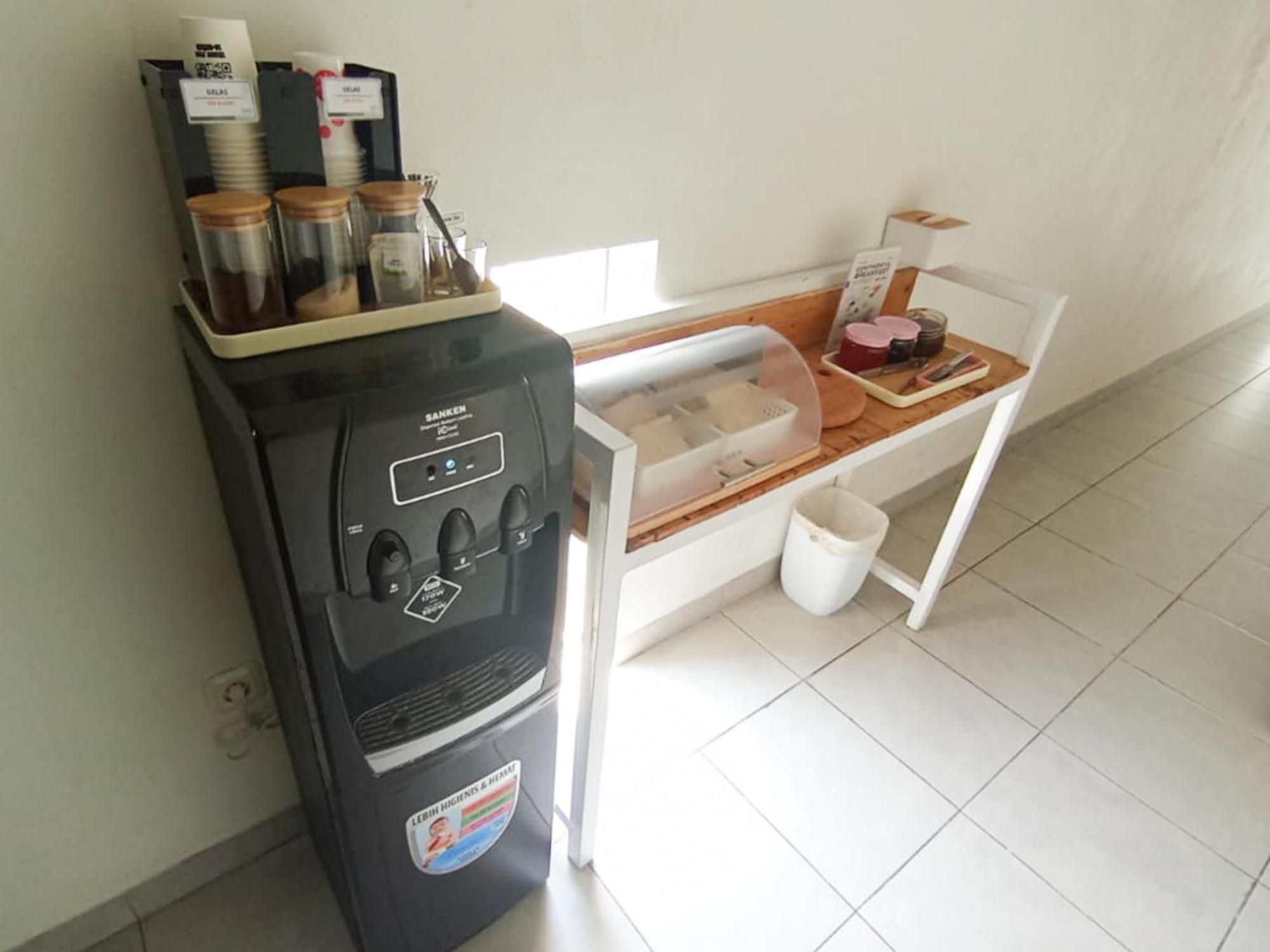 Ofo Kost Premium Kampung Inggris Pare Syariah Mitra Reddoorz Hotel Ngoại thất bức ảnh