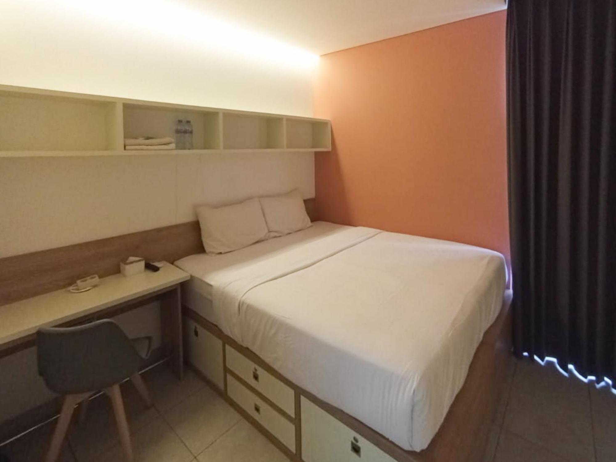 Ofo Kost Premium Kampung Inggris Pare Syariah Mitra Reddoorz Hotel Ngoại thất bức ảnh